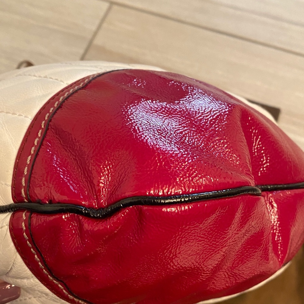 Vintage Gucci leather SNOW GLAM HOBO bag silver hardware  Red, White, and Black - Picture 7 of 15
